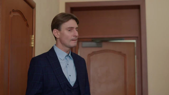 Постер Помоги себе сама
