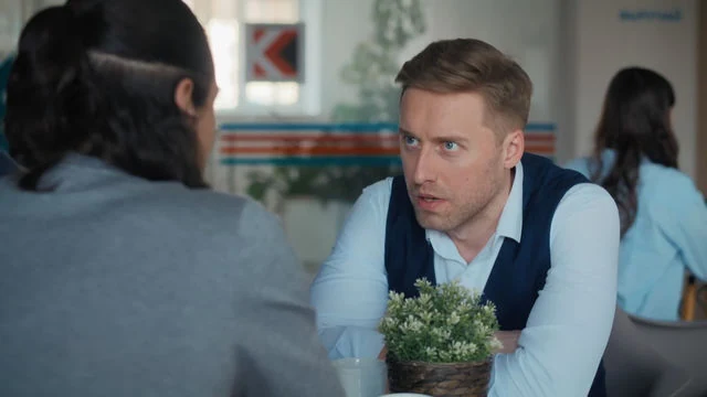 Постер Ведь мы семья